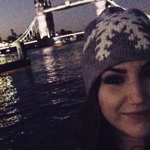 Meet your Posher, Katelyn